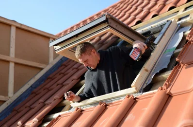 Pose de fenêtres de toit Velux à Bodilis